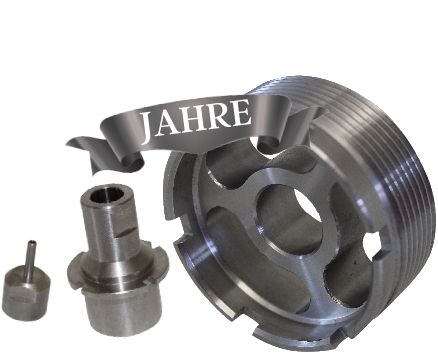 Drei fertige Werkstücke